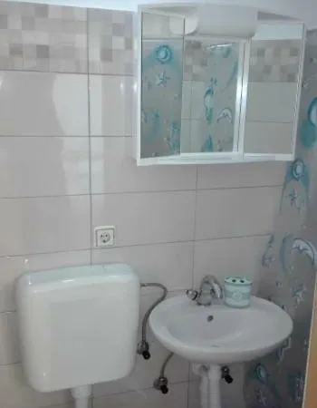 - Sime 3 Apartment *