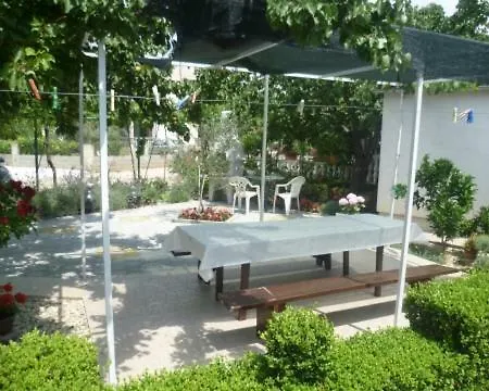 - Sime 3 Apartment *