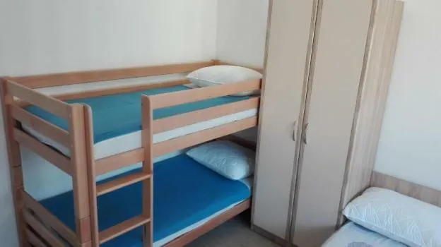 - Sime 3 Sukošan