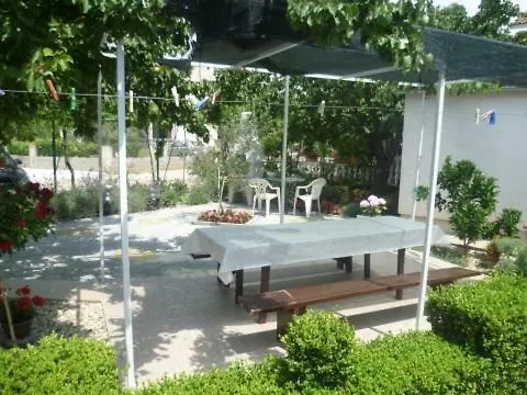 - Sime 3 Apartment *